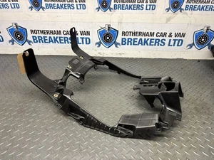 LAMBRETTA V200 SPECIAL E5 (2022) - KNIEABDECKUNG VORNE INNEN 81151-XK1-0000 - Bild 1 von 4