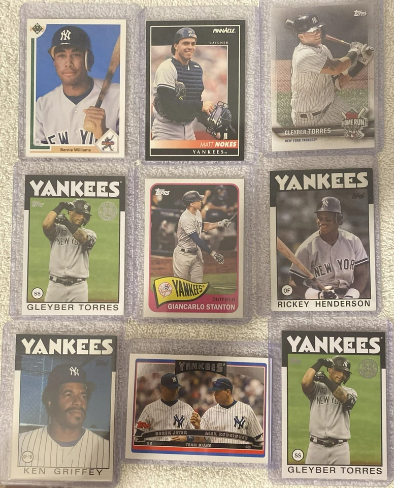 2021, 2006, 1986 Topps/1991 Upper Deck/1992 Pinnacle - 8 jugadores de los Yankees/Jeter+ Foto 1 de 4