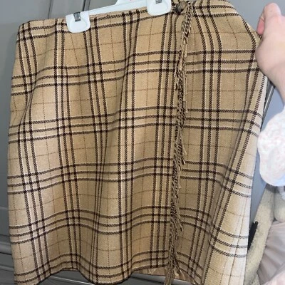 Falda envolvente Sag Harbor Petite talla 14 Foto 1 de 4