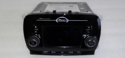FIAT 500 RADIO CAR AUDIO AUTORADIO BEATS APPS UCONNECT FIAT 312 VP2 ECE  - Bild 1 von 2