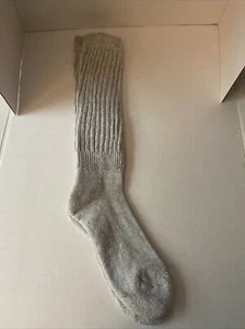 Lt Gray Slouch Socks Knee Scrunchie Warm Workout Uniform Nurse Sz 9-11 - Picture 1 of 1