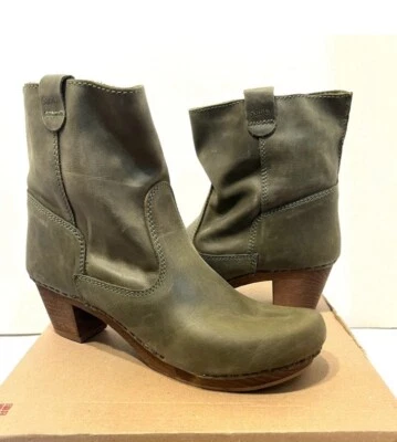 SANITA JUNA Cuero Envejecido Madera Tacón Zueco Pull On Botas en Musgo 40/10 Foto 1 de 4