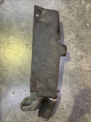 GMC Sonoma y S10 1994-1997 2,2 conducto de admisión de aire y cubierta del ventilador Foto 1 de 4