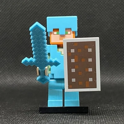 Lego Minecraft 21137 Alex en armadura de diamante con escudo y espada (leer) Foto 1 de 4