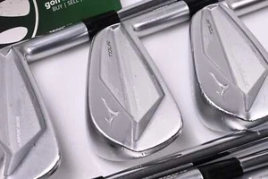 Mizuno JPX 919 Toureneisen / 4-PW / Stiff Flex Dynamic Gold 105 S300 Schäfte - Bild 1 von 7