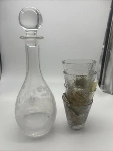 NEW WITH TAG 2004 SP Glass Etched decanter ASIAN CHINES LANDSCAPE WITH 4 GLASSES - Picture 1 of 9