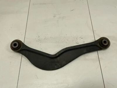 SUSPENSIÓN TRASERA IZQUIERDA LADO CONDUCTOR VOLVO S60 2012 14-19 TRACCIÓN DELANTERA BRAZO DE CONTROL SUPERIOR Foto 1 de 4