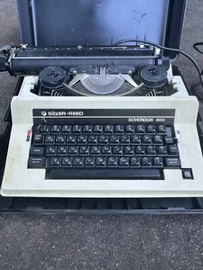 Vintage Silver-Reed Sovereign 800 Electric Typewriter w/ Case - Picture 1 of 5