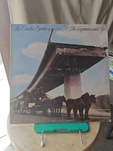 The Doobie Brothers - The Captain And Me - Vinyl Record - 1973 - Picture 1 of 10