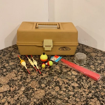 Antigua caja de aparejos de pesca Pal modelo 1050 bronceado 2 bandejas más bobbers de madera Foto 1 de 4