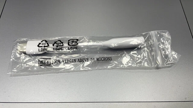 Genuine Samsung USB Type C to 3.5mm AUX Audio Headphone Jack S20 Note20 Adapter - Image 1 of 1