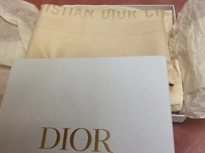 CHRISTIAN DIOR PAÑUELO ENORME NUEVO Foto 1 de 4