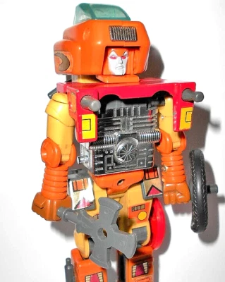 Transformers 1986 WRECK-GAR vintage motorcycle near complete w axe wheel tire - Image 1 of 4