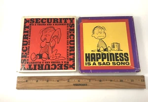 Peanuts "Security is a Thumb & a Blanket" & "Happiness is a Sad Song" HC Books - Imagen 1 de 10
