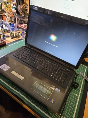 ASUS LAPTOP guter ZUSTAND BLU RAY LAUFWERK HDMI COMPUTER - Bild 1 von 4