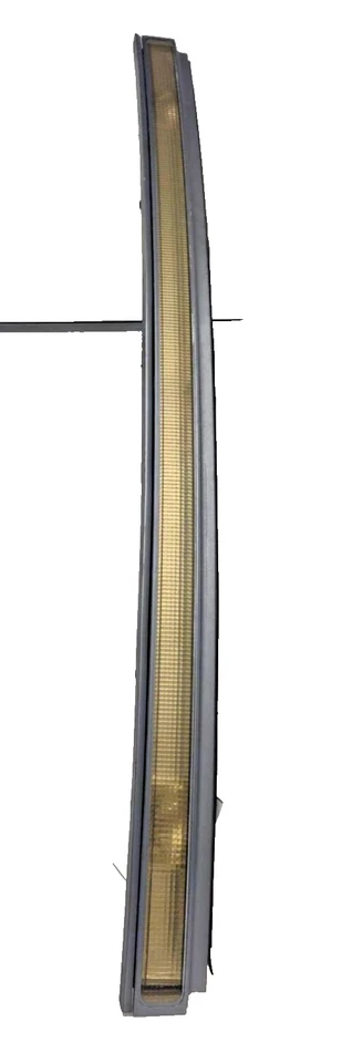 1992 Oldsmobile 98 Center Back-Up Lamp - Image 1 of 4