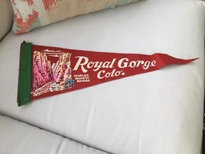 Vintage Felt Pendant Royal Gorge Colorado Worlds Highest Bridge Flag - Picture 1 of 6
