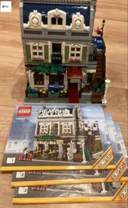LEGO Creator Expert Modular Buildings Parisian Restaurant 10243 Used W/Manuals - Picture 1 of 15