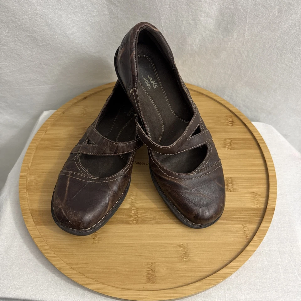 Женские коричневые кожаные туфли Clarks Collection модель Mary Jane 39239 размер 6 1/2 M - Изображение 1 из 4