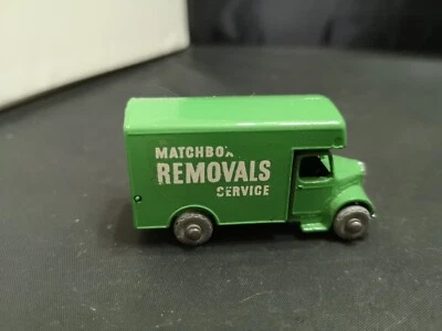 P36-MATCHBOX LESNEY No17A GREEN BEDFORD REMOVALS VAN. - Image 1 of 4