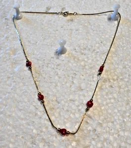 Korea. Gold tone chain with 5 red heart beads neckless. - Picture 1 of 5