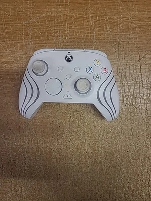 PDP Afterglow Wave USB wired controller white for Xbox One In Vgc - Image 1 of 4