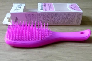 Tangle Teezer - detangling mini hairbrush. Straight-Curly. Bright Pink/Fuchsia. - Picture 1 of 3