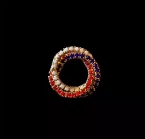 VINTAGE Patriotic Circle Rhinestone Glass Pin Red White Blue Gold Tone Prong Set - Picture 1 of 3