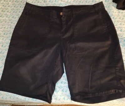 Lane Bryant Women Black Denim Shorts SZ 18 - Изображение 1 из 3