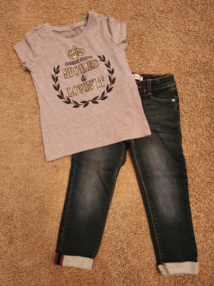 Toddler Girl Outfit Size 4T Foto 1 de 1