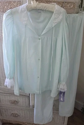 Juego de pijama Miss Elaine vintage de 2 piezas verde cepillado suave talla 36 ribete de encaje nuevo con etiquetas Foto 1 de 4