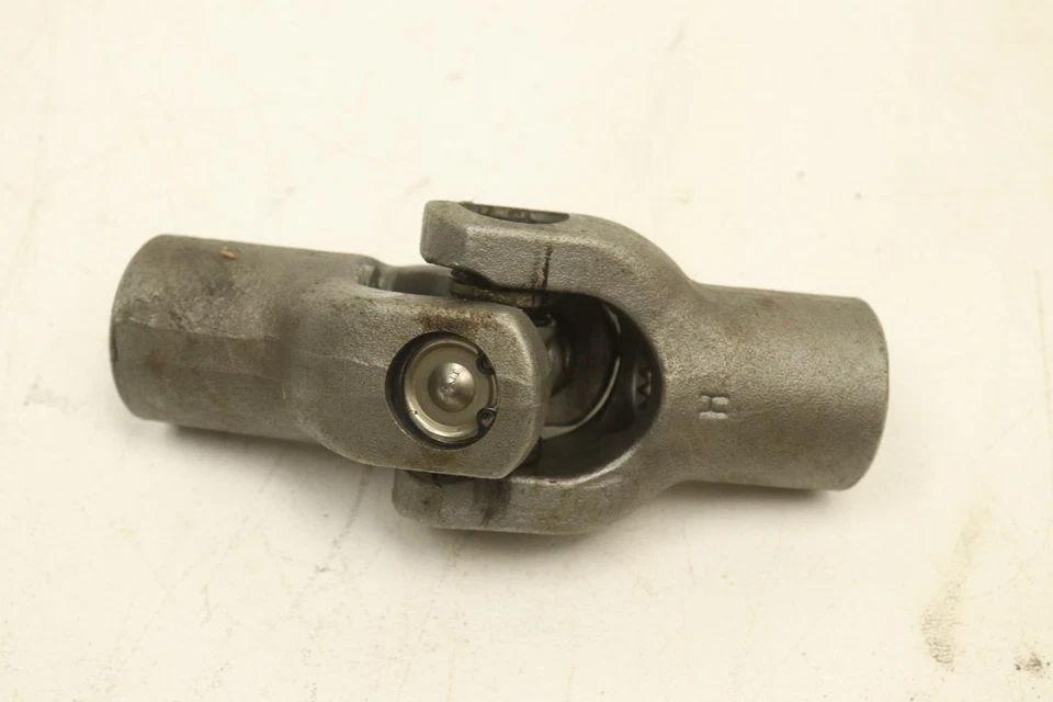 Jugo traseiro Arctic Cat A 2x4 Utility 250 07 eixo de transmissão traseiro 3303-869 51363 - Imagem 1 de 3