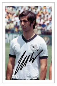 FOTO autógrafa firmada por Gerd Muller firma regalo impresión ALEMANIA OCCIDENTAL fútbol - Imagen 1 de 1
