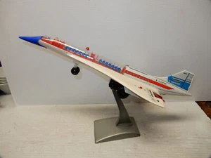 VINTAGE SS CONCORDE AIRPLANE BATTERY POWERED TOY - Picture 1 of 9