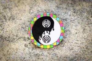 Spilla smalto basso nettare yin yang - Foto 1 di 2