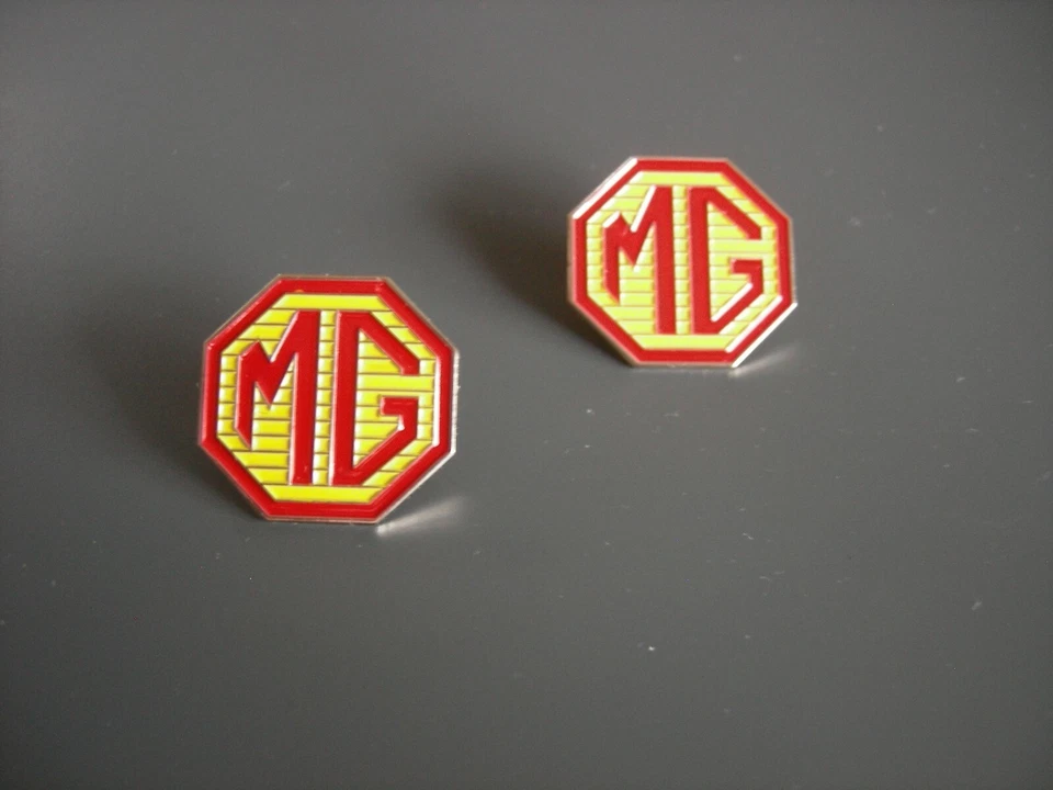 MG, MGB, MIDGET. MGA. MGTD, MGTC MGTF HAT PIN, TIE TACK LAPEL PIN TWO - Изображение 1 из 1