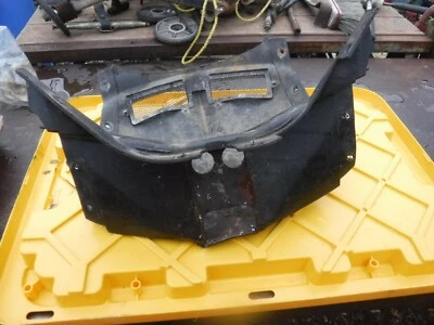 Yamaha SRX 700 1998 piezas de moto de nieve: nariz delantera panorámica Foto 1 de 3