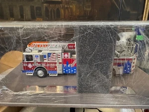 Fire Replicas FR012 Ferrara Heavy Duty FDNY Ladder 150 Anniversary 1:50 - Bild 1 von 4