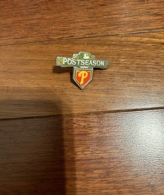 Philadelphia Phillies 2011 Postseason Baseball Pin - MLB - Image 1 of 3