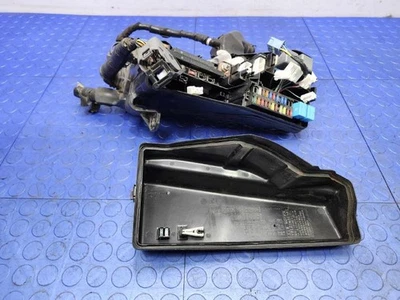 Bloque de conexiones relé caja de fusibles de motor híbrido Toyota Avalon 13-15 fabricante de equipos originales Foto 1 de 4