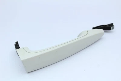 Maçaneta externa traseira ou dianteira direita BMW F30 320i 328i 2012-2018 - Imagem 1 de 4