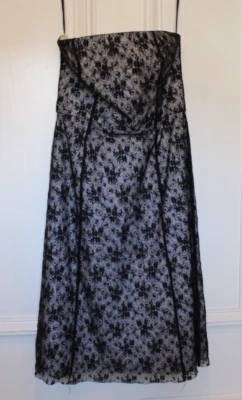 S ~ Vestido Helen Wang Sin Tirantes Negro Encaje Sobre Blanco y Negro Algodón Forrado Talla 2* Foto 1 de 4