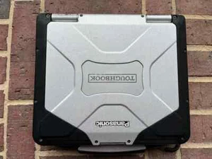 Panasonic Toughbook CF-31 MK1 i5 2.4Ghz 8gb 500gb Win7 Serial port Rugged - Picture 1 of 10