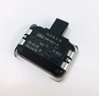 VOLVO S80 Windshield RAIN LIGHT SENSOR OEM Part 30655338 2007 2008 2009 2010 - Image 1 of 4