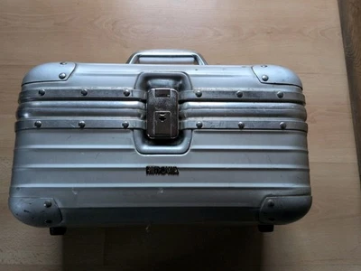 rimowa beauty case gebraucht - Bild 1 von 4