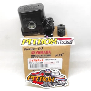 Yamaha YZF R3 MT-03 15-22 Front Brake Master Cylinder 1WD-F5870-00 Genuine New - Picture 1 of 10