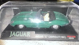 New-Ray 48839 1:43 Classic 1961 Jaguar E Cabriolet Diecast Model Car - Picture 1 of 6