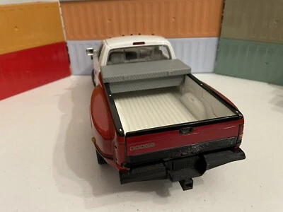 3D Print Bed Toolbox for 1/18 Anson Dodge Ram 3500 Dually 1995 JRL ERTL 2500 - Image 1 of 4