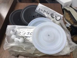 WILDEN Diaphragm Pump P100 Repair Kit Wet 01-9554-55 / 01955455 - Afbeelding 1 van 6