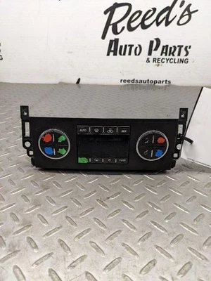 Control de temperatura montado en tablero Opt CJ2 se adapta 07-11 SUBURBAN 1500 1160817 Foto 1 de 4